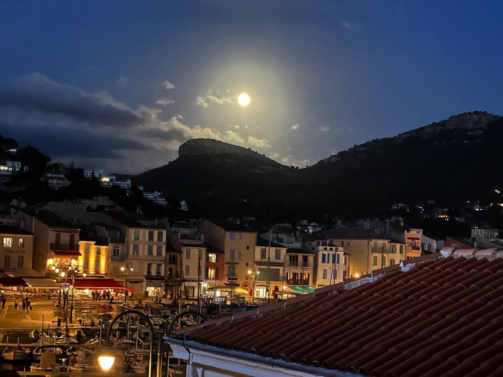 Cassis, Le Grand Bleu, Triplex Vue Mer, Port Plage 10Mn A Pieds Exterior photo